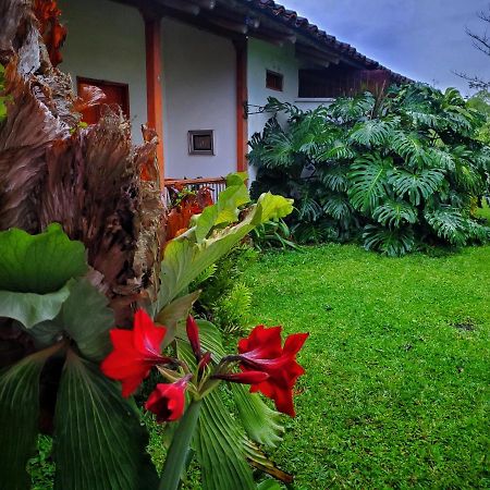 Hacienda El Saman Villa Quimbaya Exterior photo